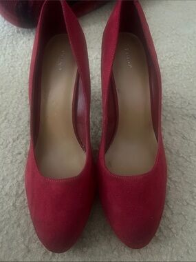 Red chunky heels